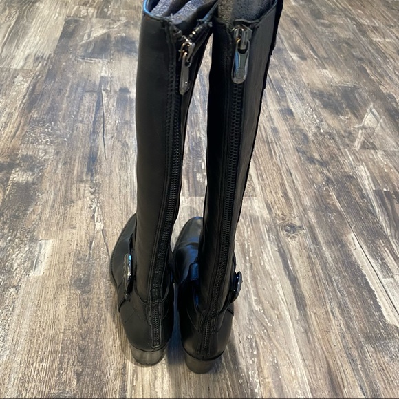 Black leather Boots 6.5 GUC Adrienne Vittadini - Picture 5 of 7